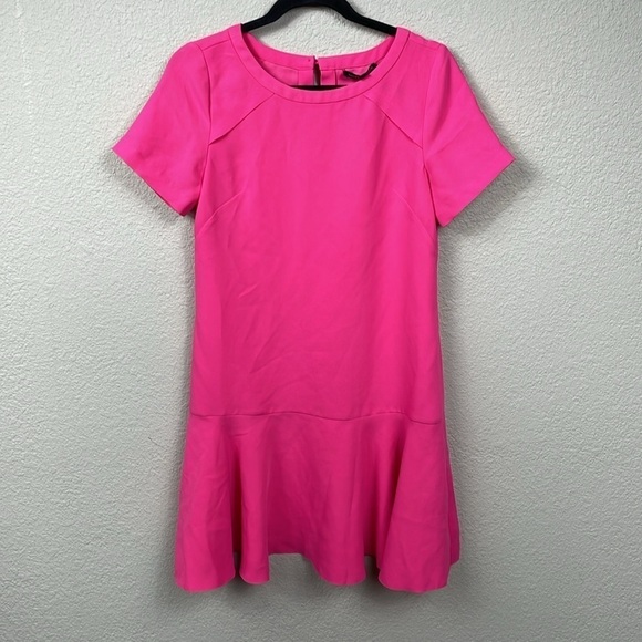 Banana Republic Short Sleeve Solid Flounce Dress Bright Pink Barbie Sz 4 - Picture 3 of 13
